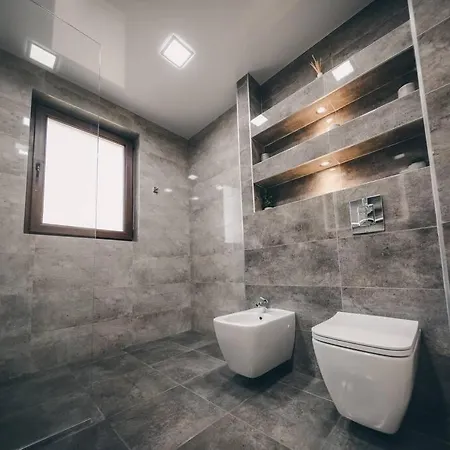 Luxury Apartament Near The Sea 아파트 *