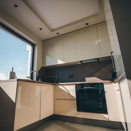 Luxury Apartament Near The Sea *