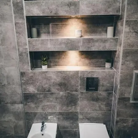 Luxury Apartament Near The Sea