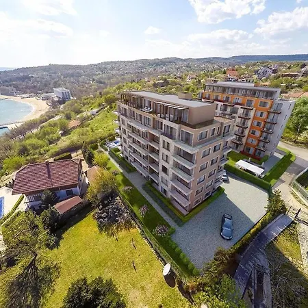 Luxury Apartament Near The Sea Apartment Varna
